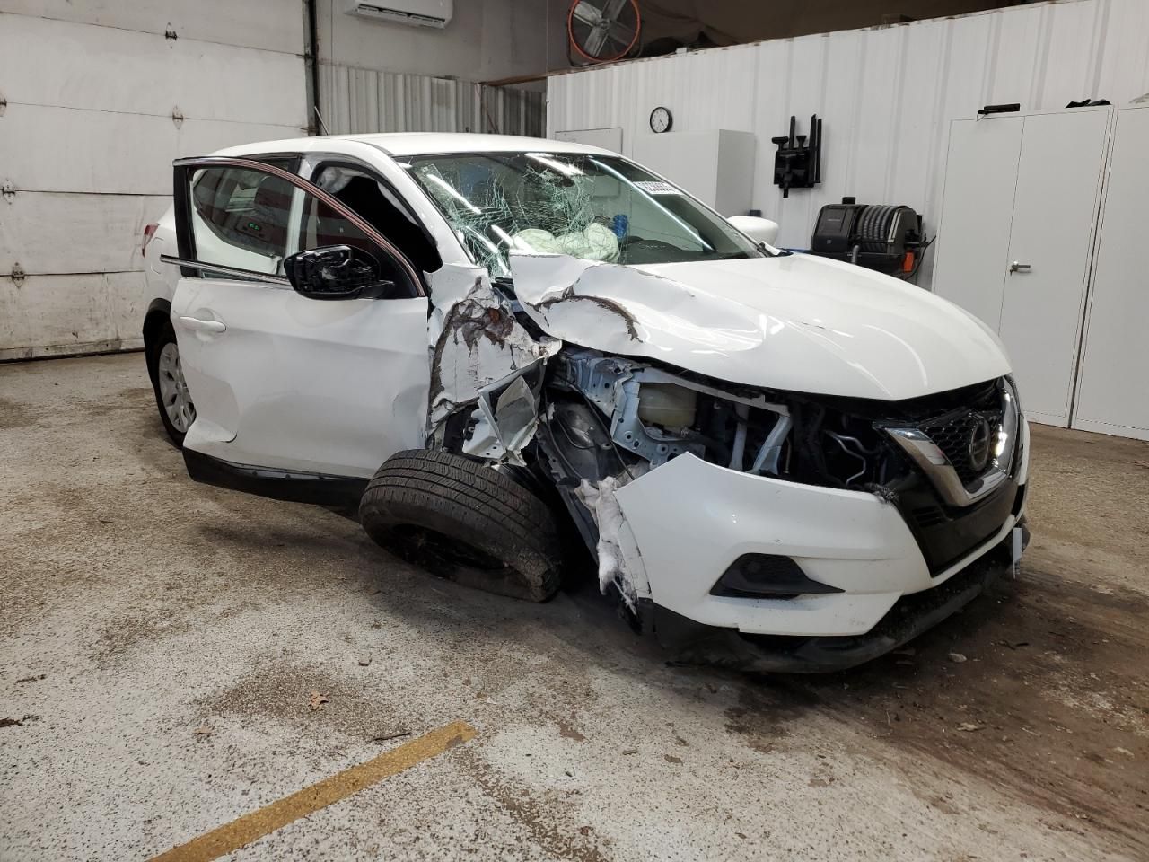 2020 Nissan Rogue Sport s