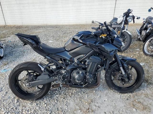 2022 Kawasaki ZR900