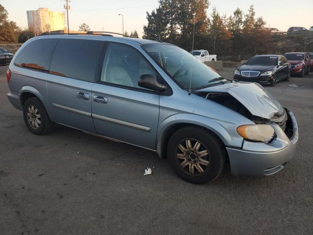 2006 Chrysler Town & Country Touring