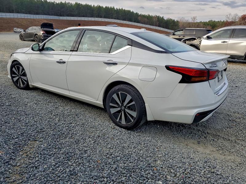 2022 Nissan Altima sl