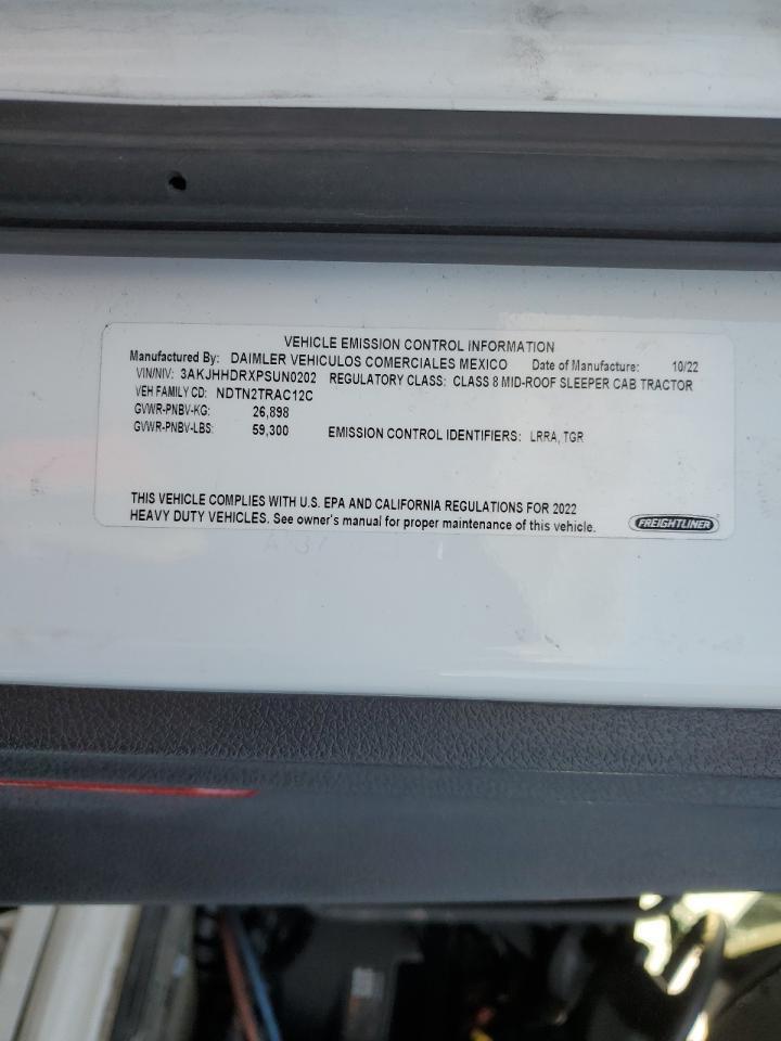2023 Freightliner Cascadia 126 Semi Truck