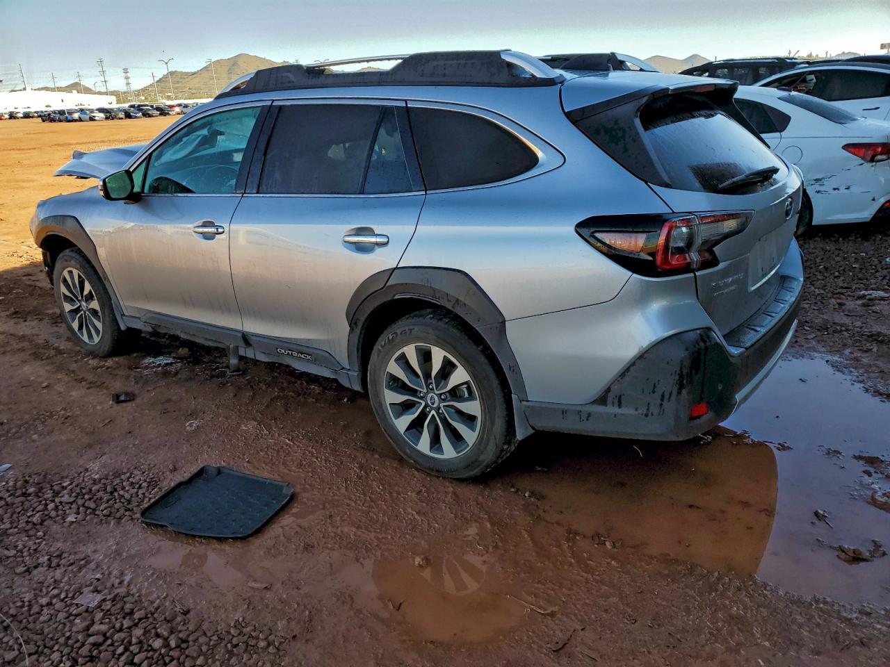 2025 Subaru Outback Touring