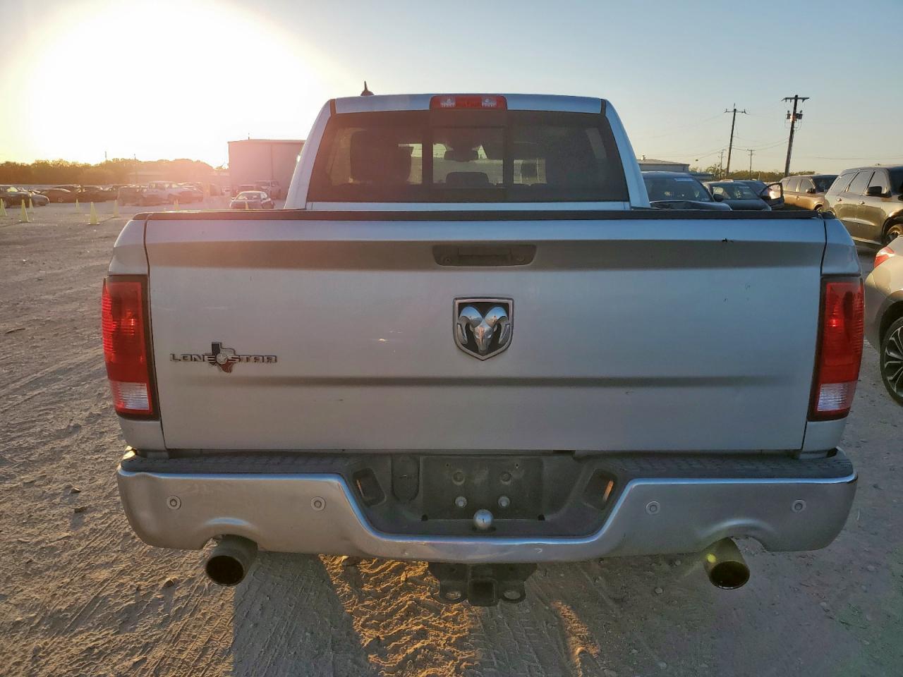 2015 Dodge Ram 1500 slt