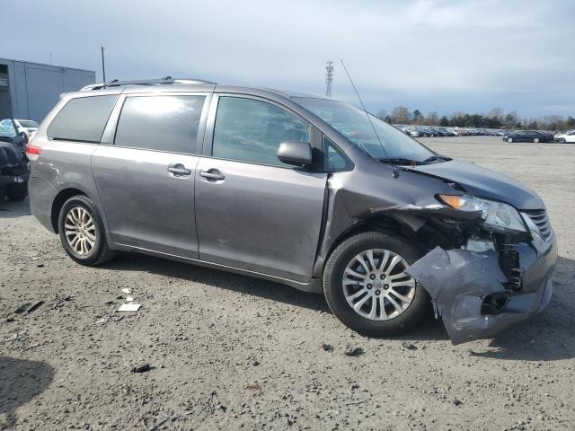 2014 Toyota Sienna xle