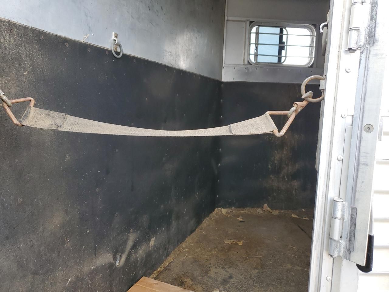 1997 Featherlite Mfg Inc 1997 Featherlite Horse Trai