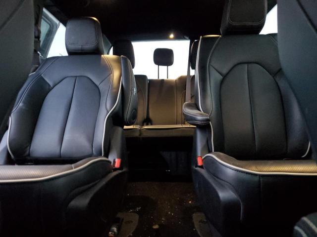 2025 Chrysler Pacifica Hybrid Select