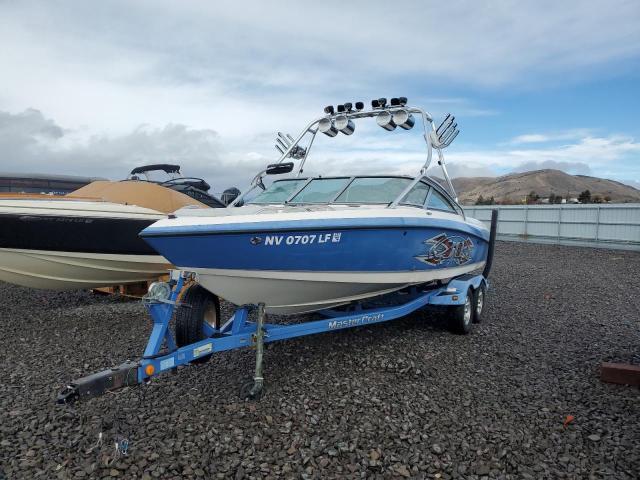2004 Mastercraft Boat