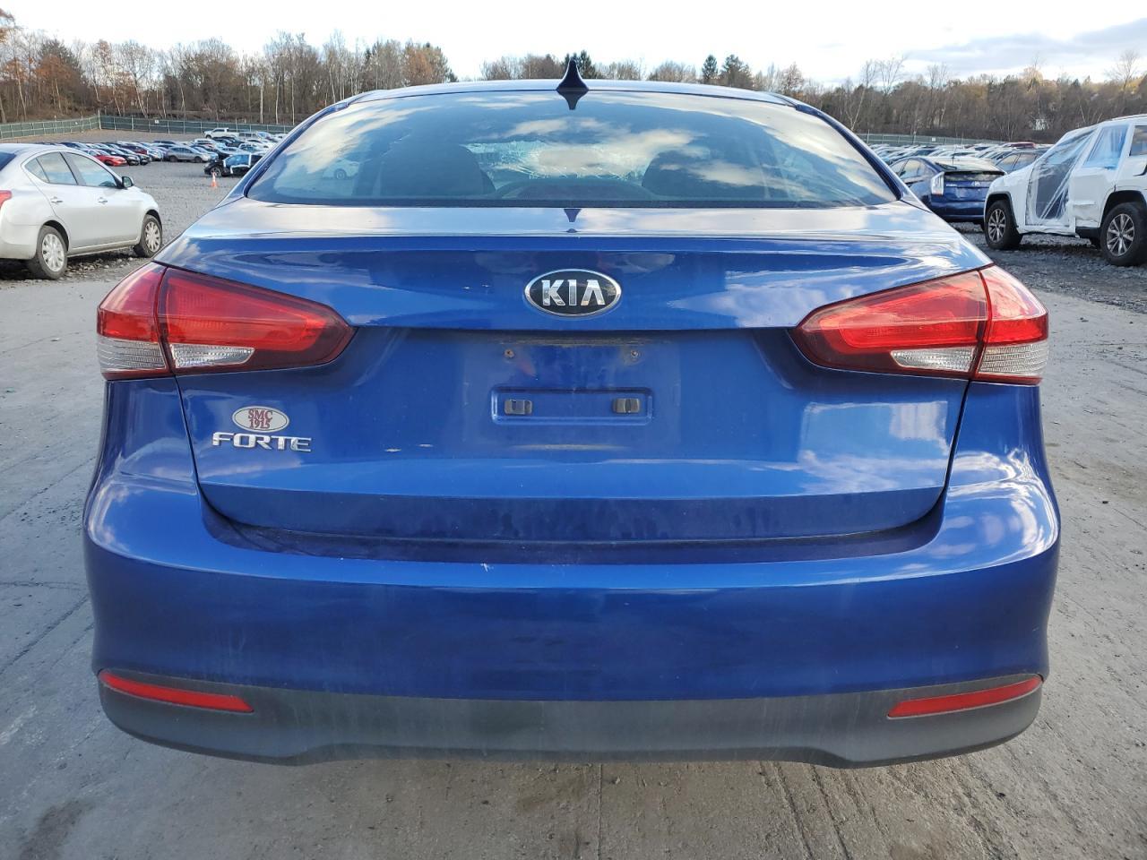 2017 KIA Forte lx