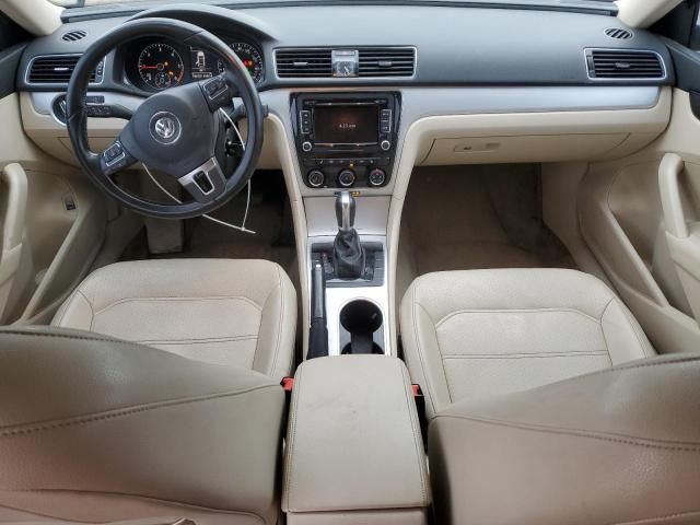 2013 Volkswagen Passat se