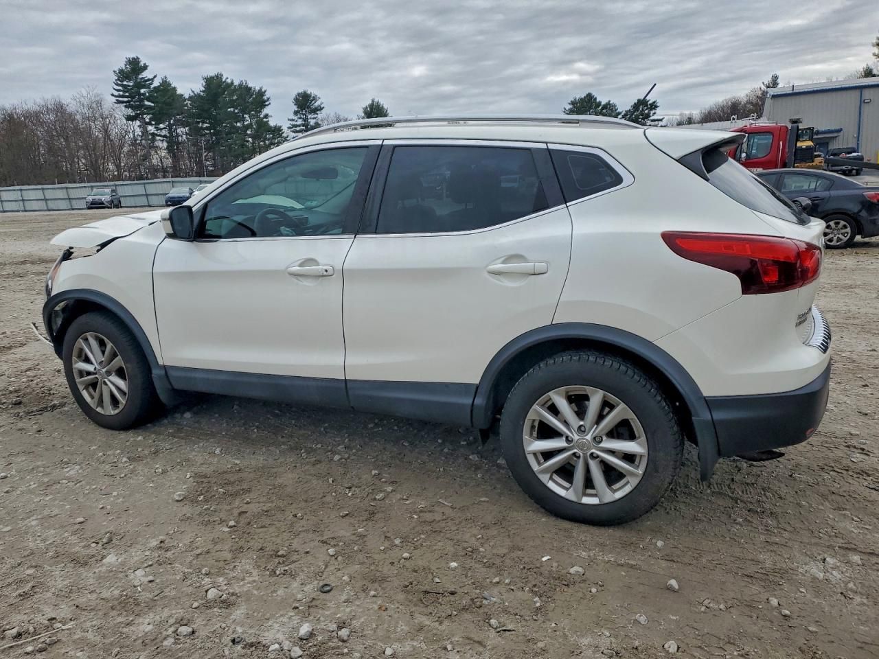 2018 Nissan Rogue Sport s