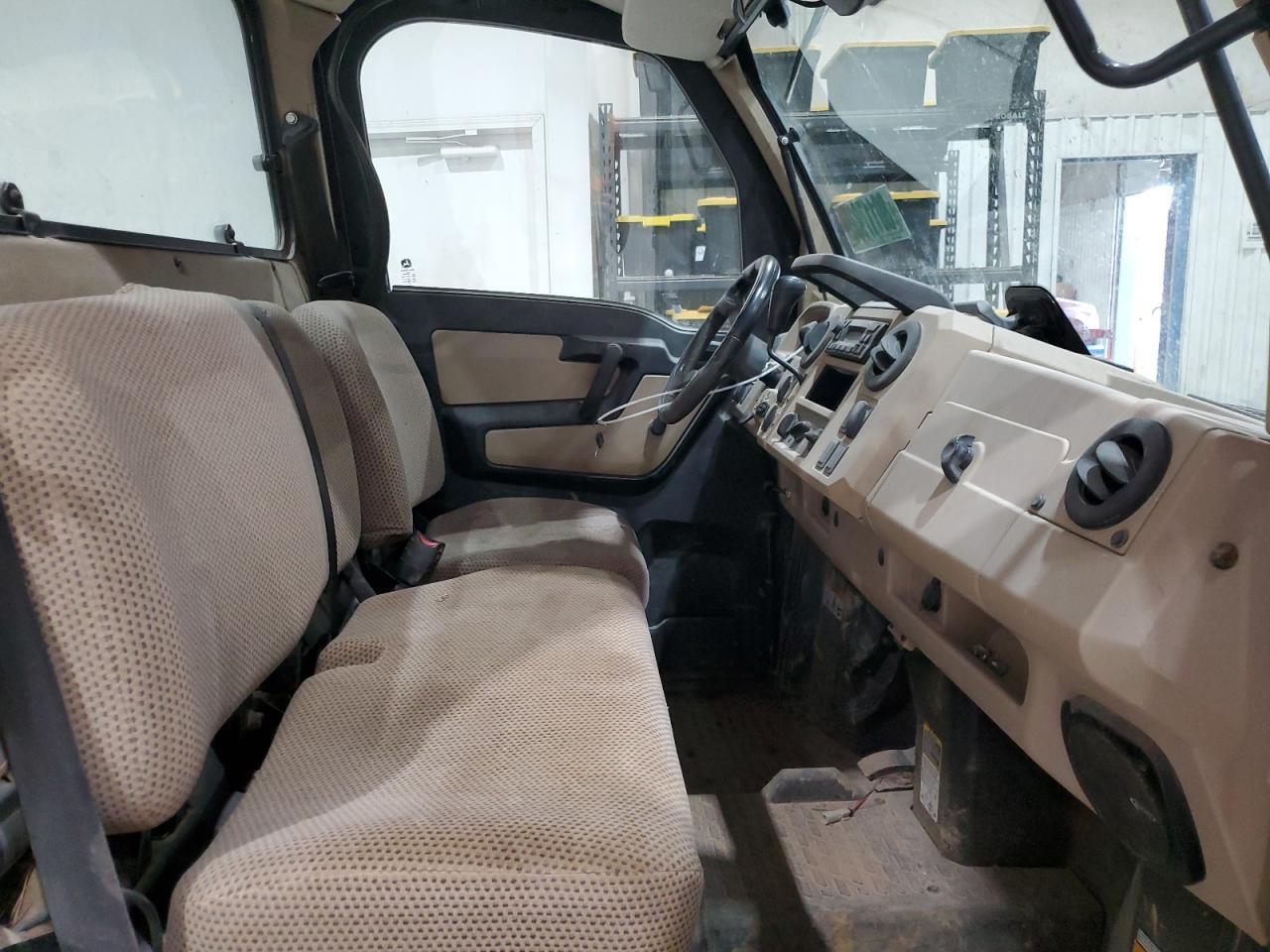 2019 John Deere VEH 835R Utility Vehicle