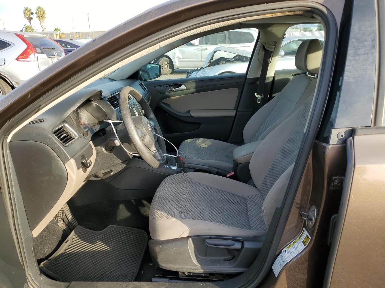 2014 Volkswagen Jetta Base