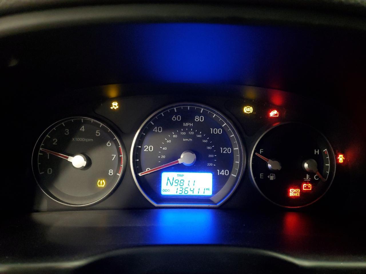 2012 Hyundai Santa fe gls