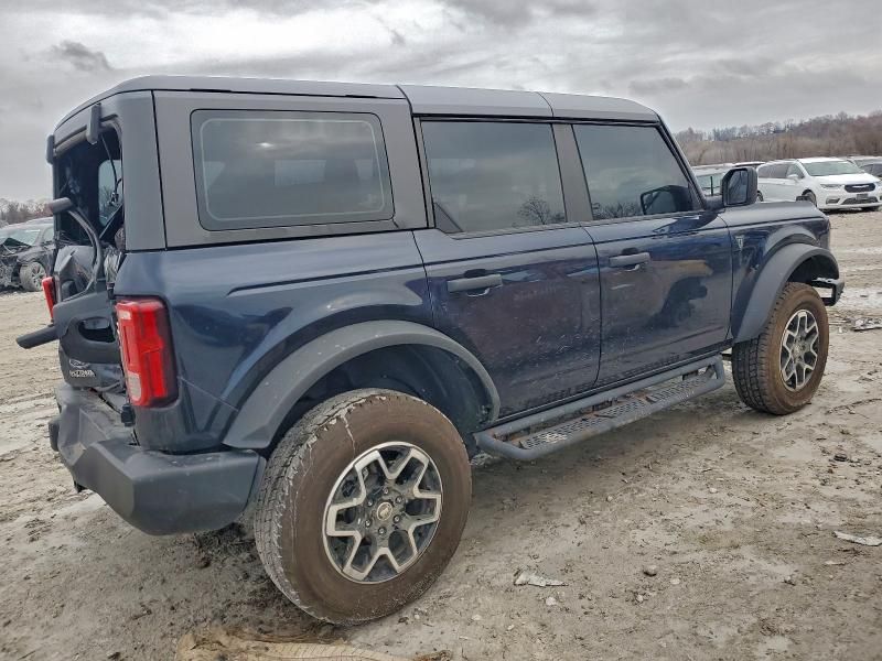 2021 Ford Bronco Base