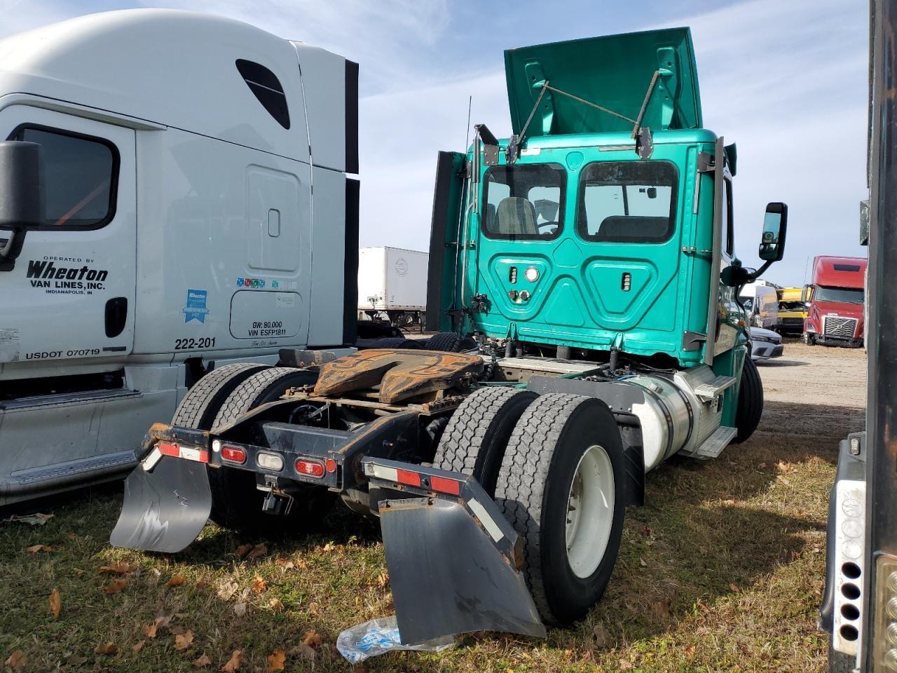 2019 Freightliner Cascadia 125 Semi Truck
