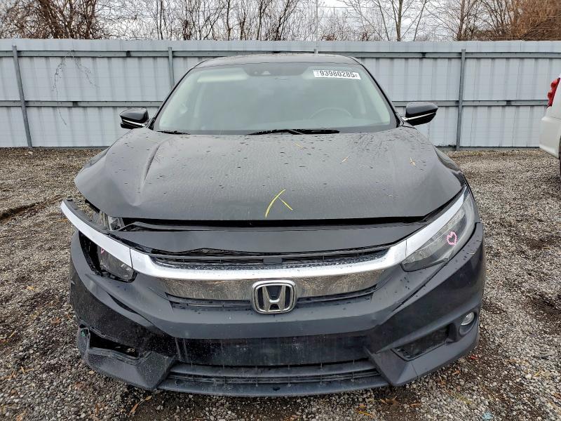 2017 Honda Civic Touring