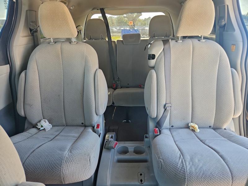 2011 Toyota Sienna