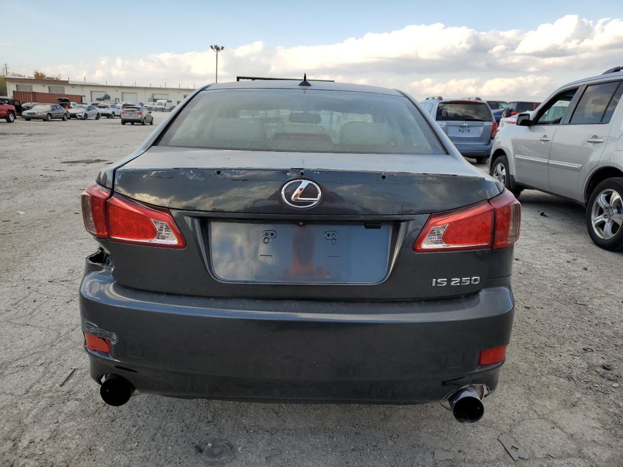2011 Lexus IS
