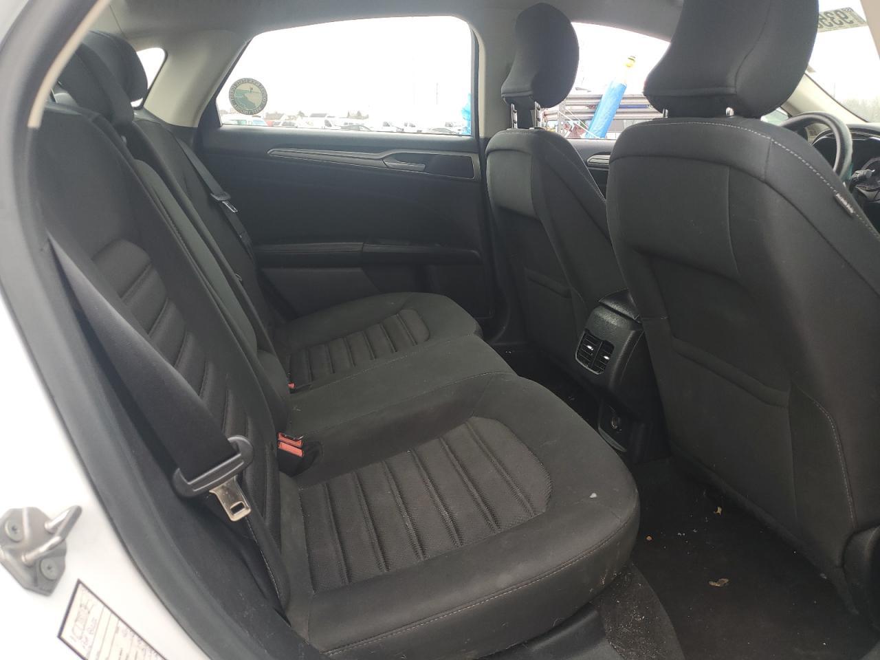 2019 Ford Fusion se