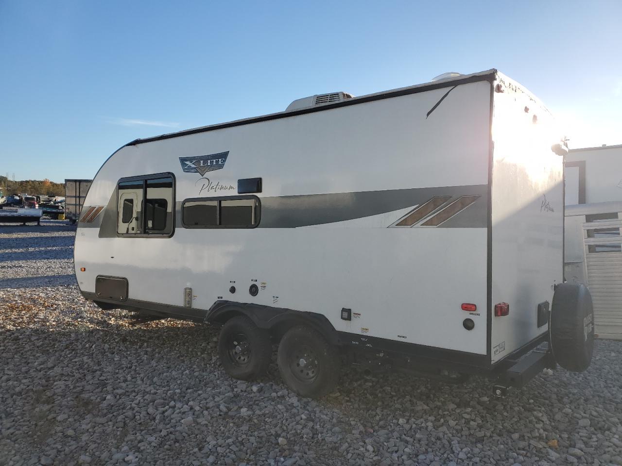 2024 Foresriver 2024 Forest River X Lite Camper