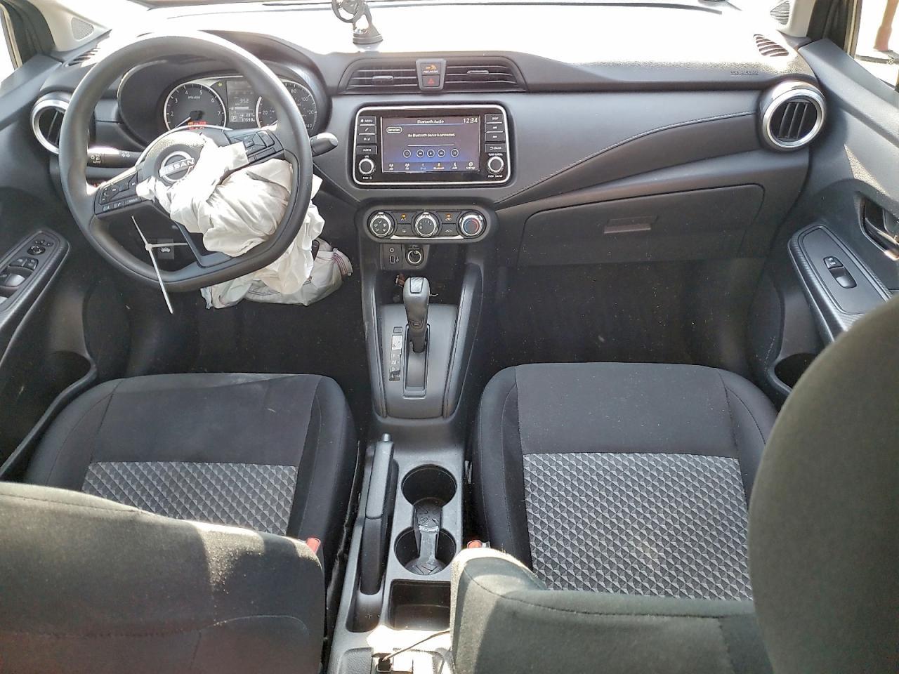 2024 Nissan Versa s