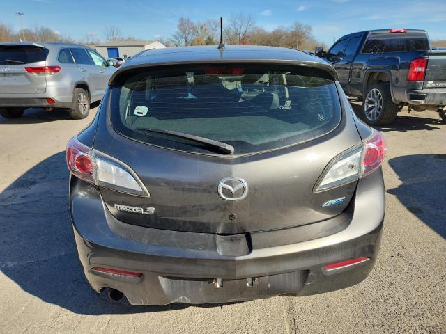 2013 Mazda 3 I