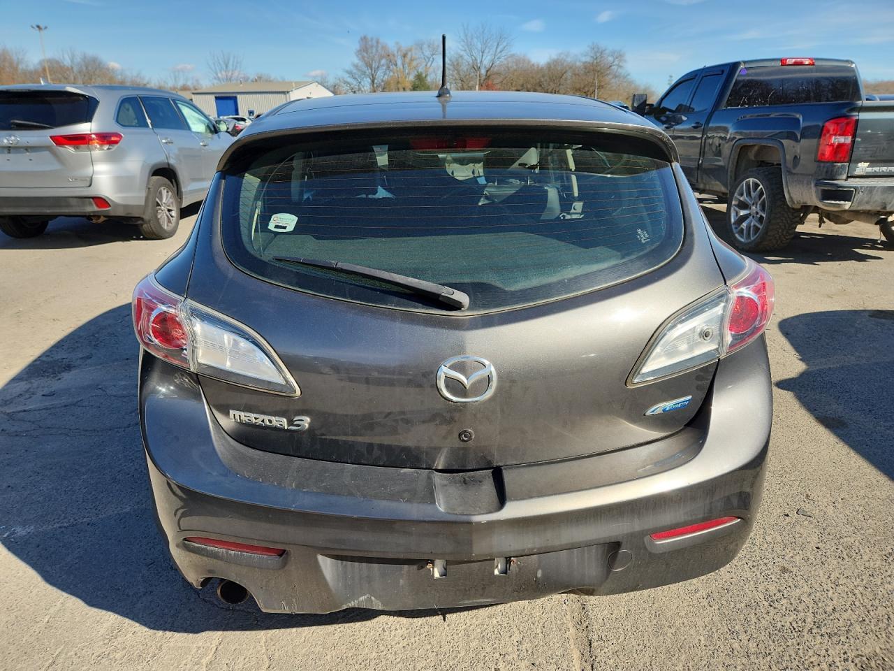 2013 Mazda 3 I