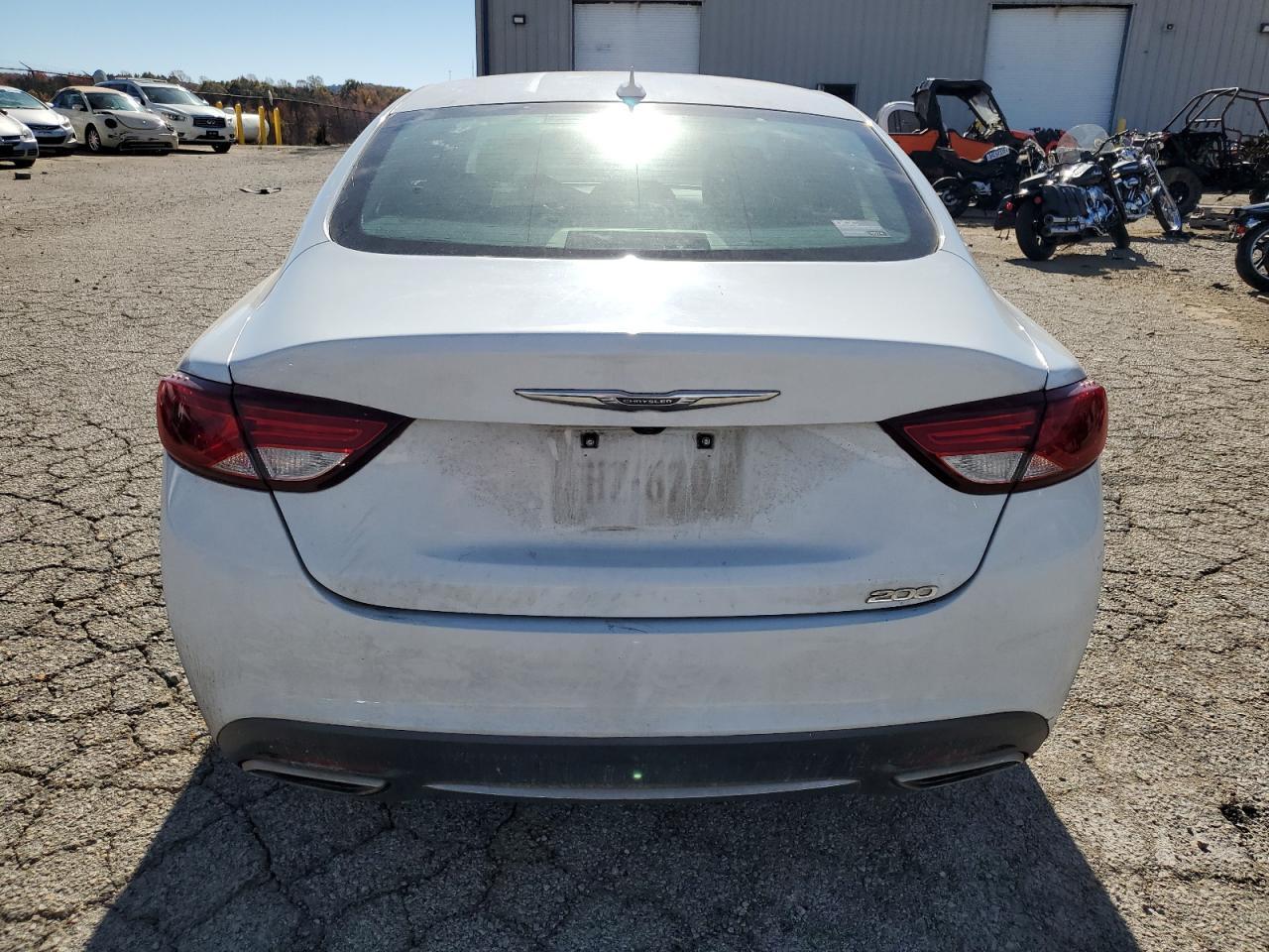 2016 Chrysler 200 Limited