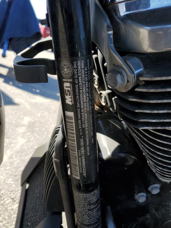 2021 Harley-Davidson Flhx