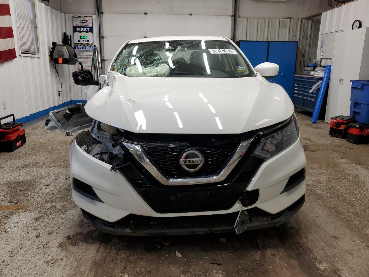 2020 Nissan Rogue Sport s