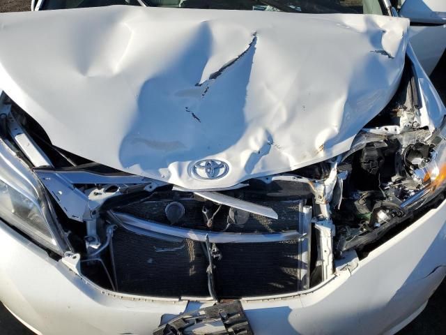 2017 Toyota Sienna xle