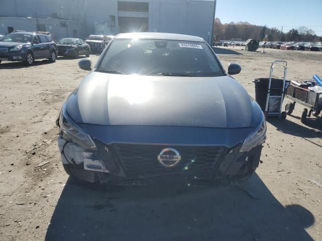 2022 Nissan Altima sv