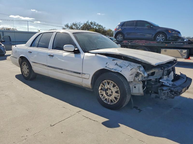 2005 Mercury Grand Marquis gs