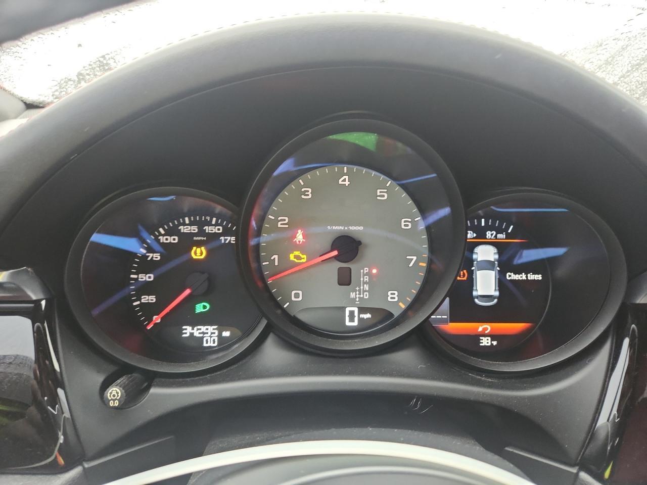2020 Porsche Macan s