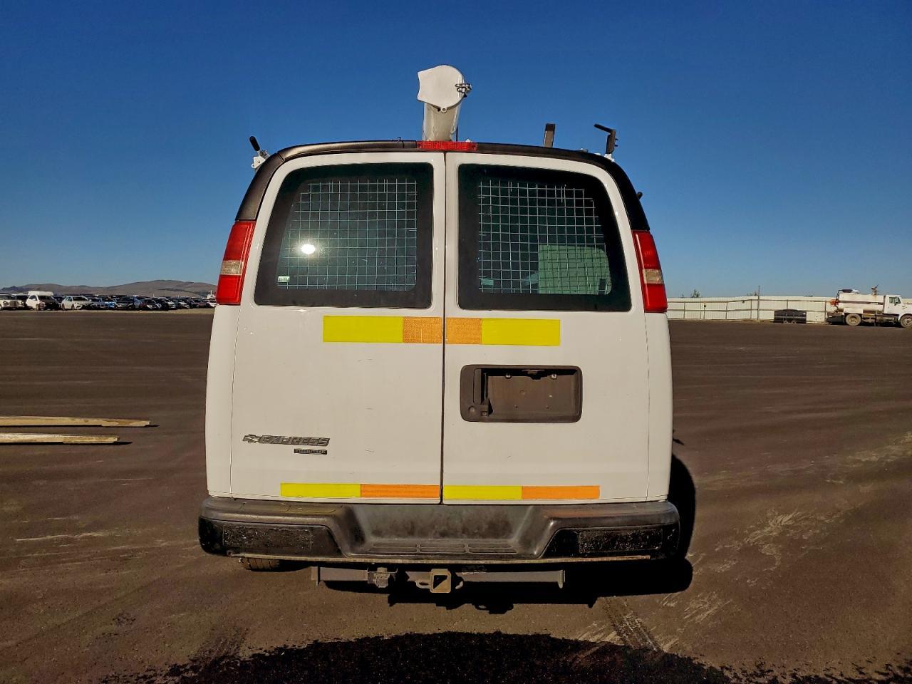 2013 Chevrolet Express G2500 Delivery Van