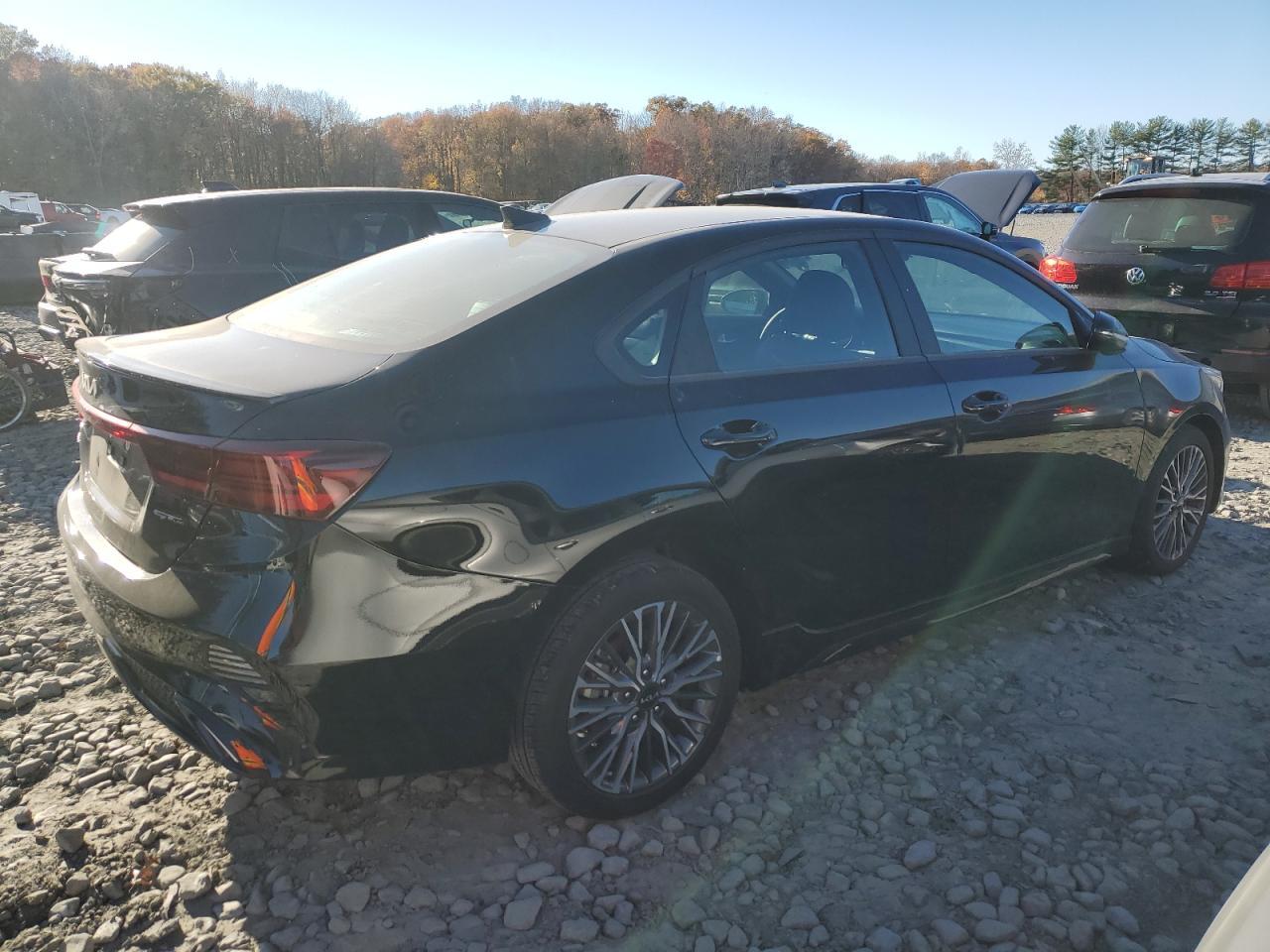 2024 KIA Forte gt Line