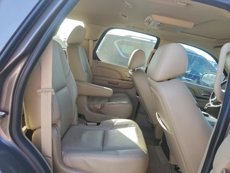 2013 Cadillac Escalade Premium