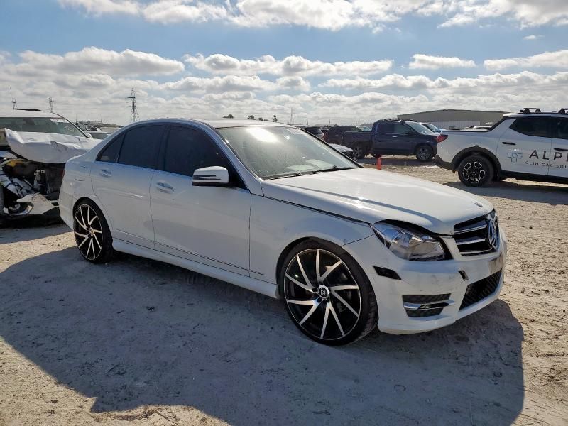 2013 Mercedes-Benz C 250