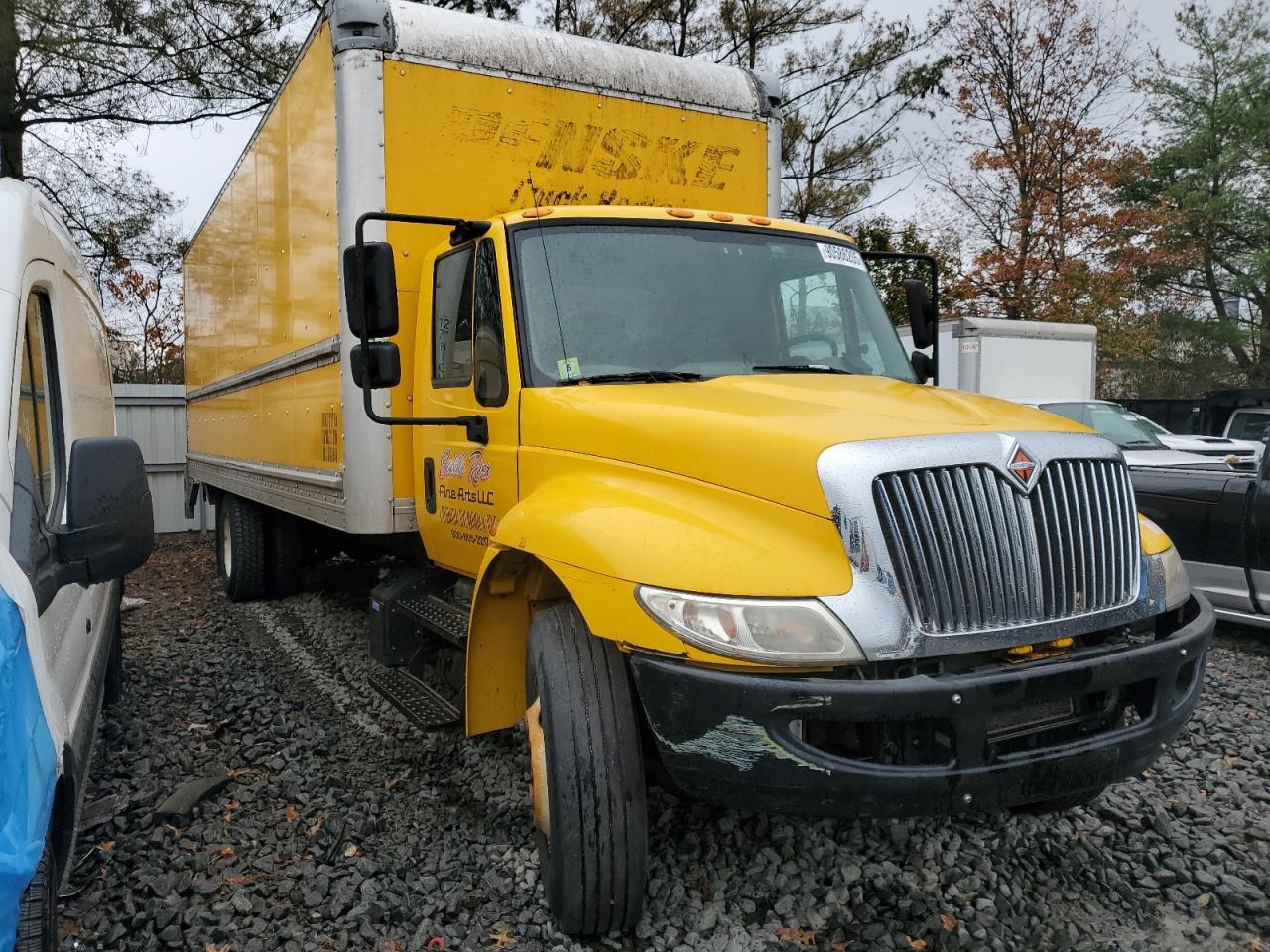2018 International Durastar 4300
