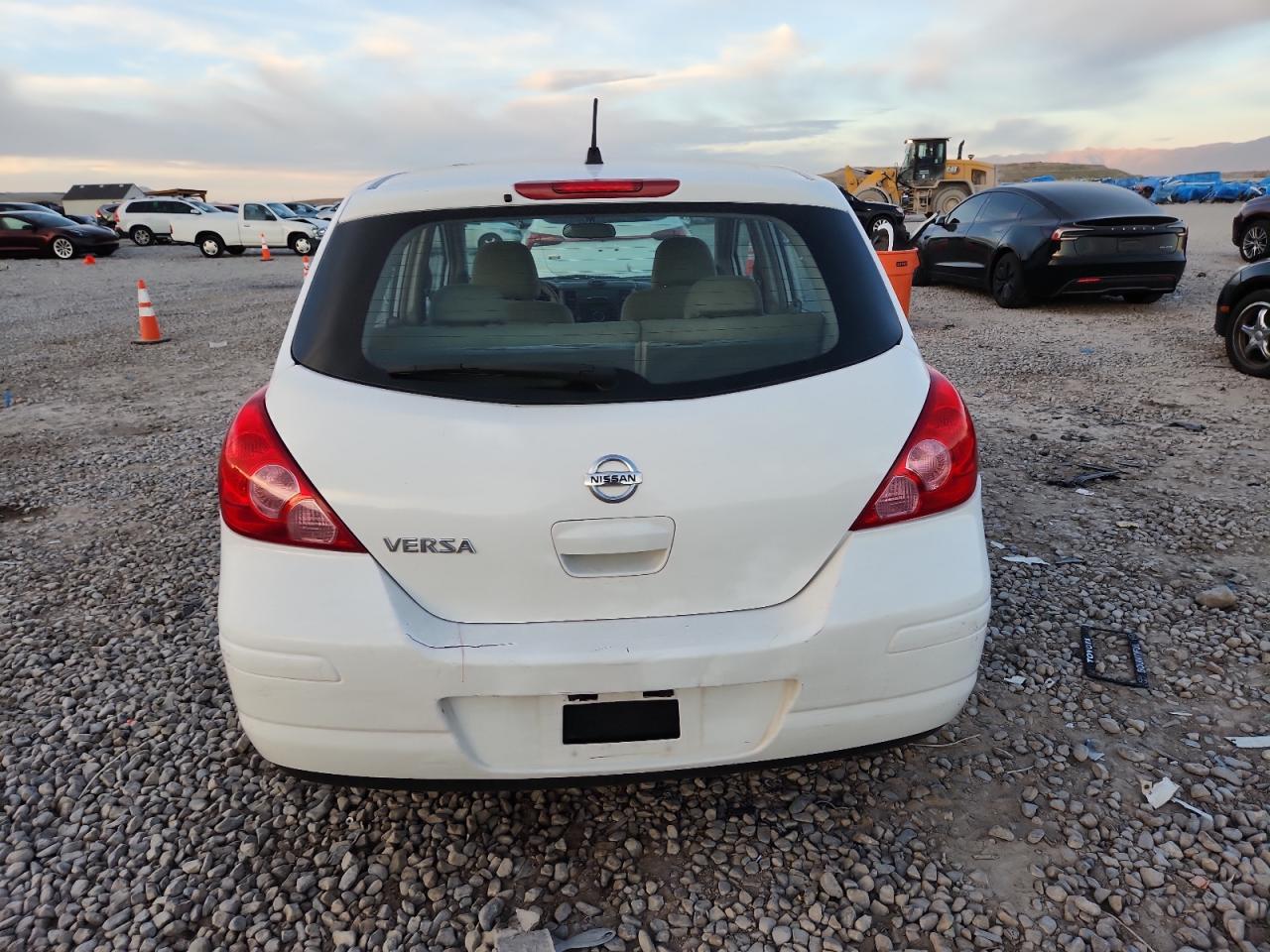 2009 Nissan Versa s