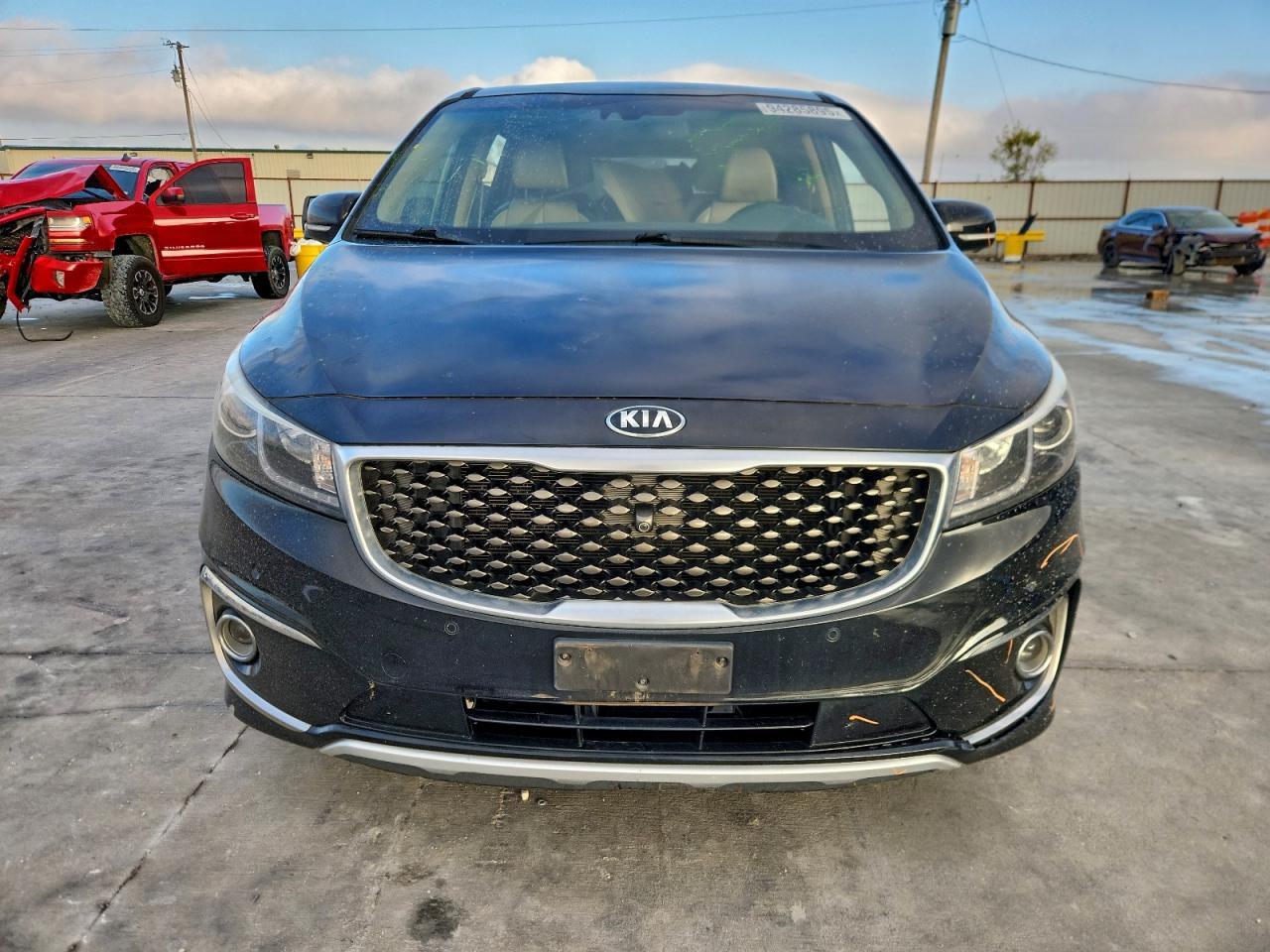 2016 KIA Sedona sxl
