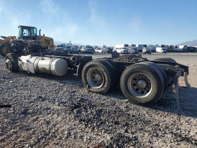 2013 Freigliner 2013 Freightliner Cascadia Truck Cab AND Chassis