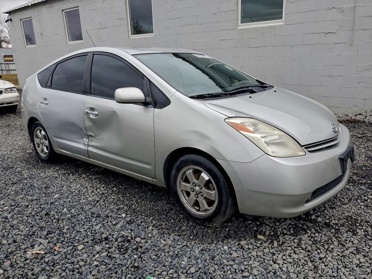 2004 Toyota Prius