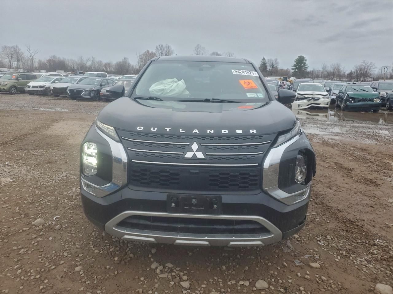 2023 Mitsubishi Outlander se