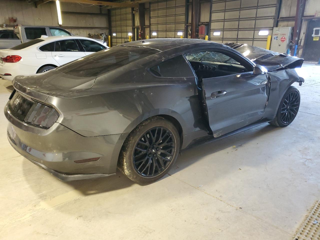 2017 Ford Mustang gt
