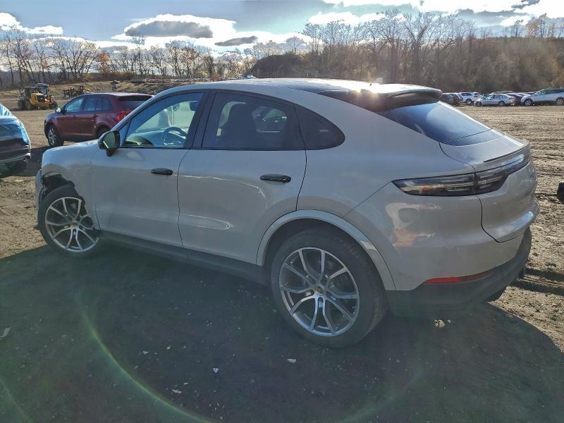 2022 Porsche Cayenne Coupe