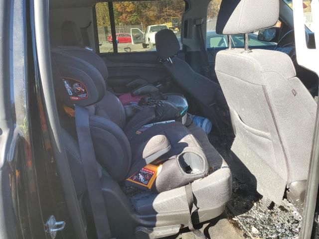 2016 Chevrolet Suburban C1500 ls