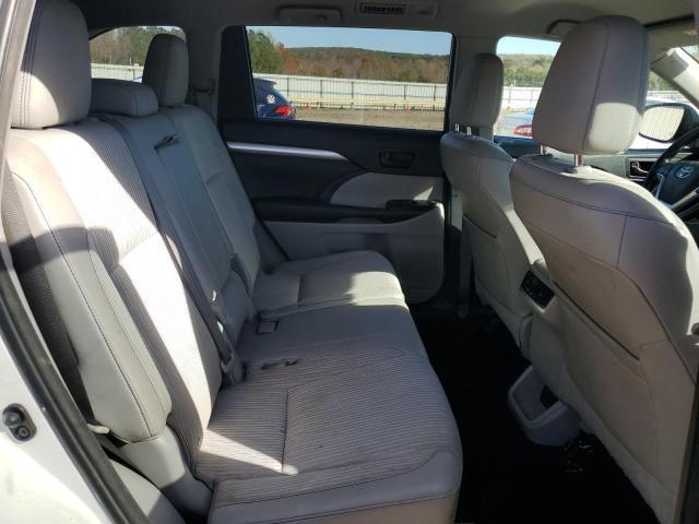2014 Toyota Highlander le
