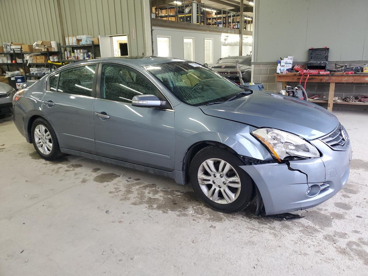 2010 Nissan Altima Base