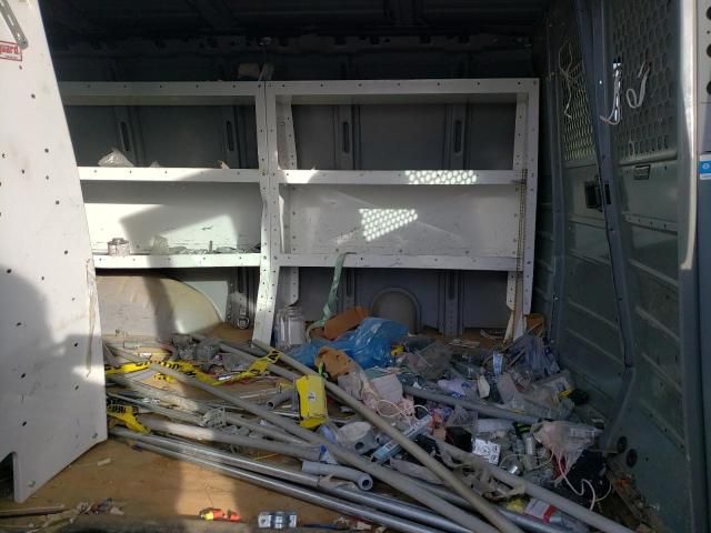 2015 GMC Savana 2500 Delivery van